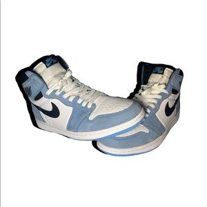 Nike Air Jordan 1 University Blue